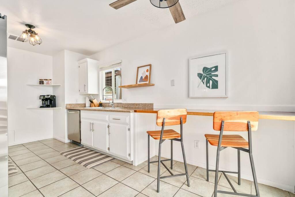 Villa Palm Vista Retreat *Hot Tub/Cowboy Pool/Hammocks* Joshua Tree Exterior foto